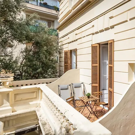 Medium Romantic Σίτζες