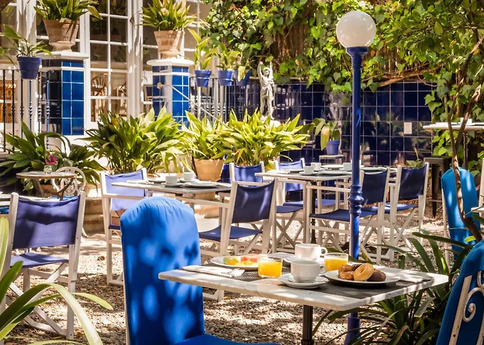 Medium Romantic فندق سيدجيس