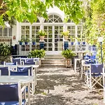 Medium Romantic Sitges