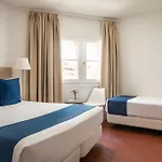 Hotel Medium Romantic