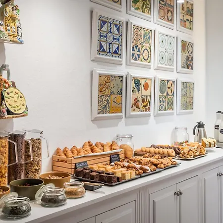 Hotel Medium Romantic