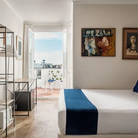 Hotel Medium Romantic