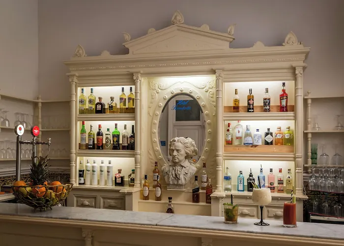 Medium Romantic 2* Sitges